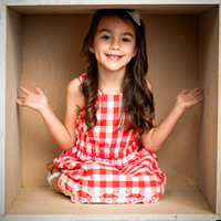 2024_06_Norah-KinderGrad-Box_009