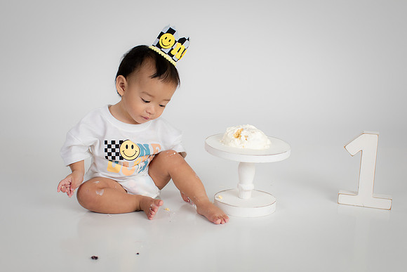 2023_10_leo-1yr-cakesmash_109