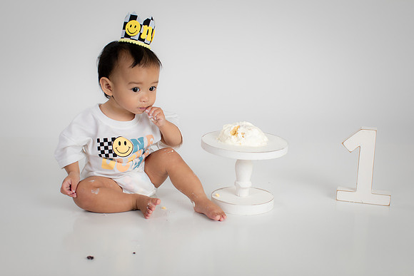 2023_10_leo-1yr-cakesmash_110
