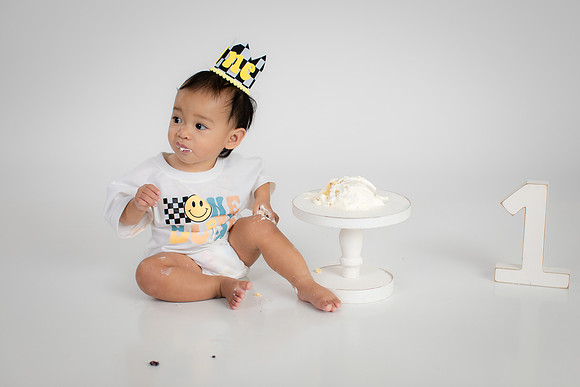 2023_10_leo-1yr-cakesmash_114