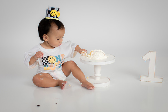 2023_10_leo-1yr-cakesmash_112