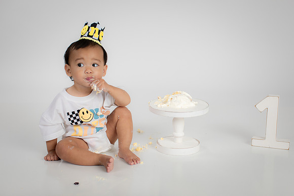2023_10_leo-1yr-cakesmash_123