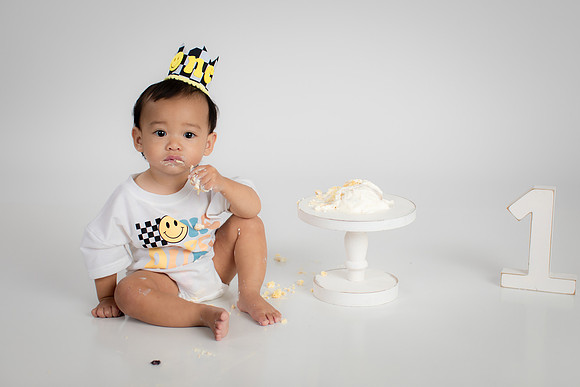 2023_10_leo-1yr-cakesmash_124