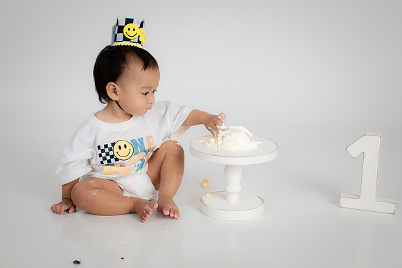 2023_10_leo-1yr-cakesmash_116