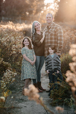 2023_10_RiveraFamily-not-retouched_003