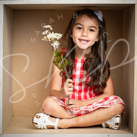 2024_06_Norah-KinderGrad-Box_015